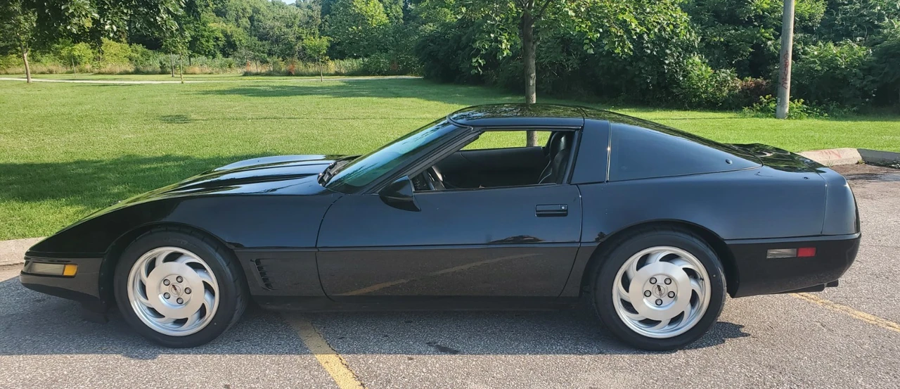 1995 Chevrolet Corvette C4 - Image 2 of 24