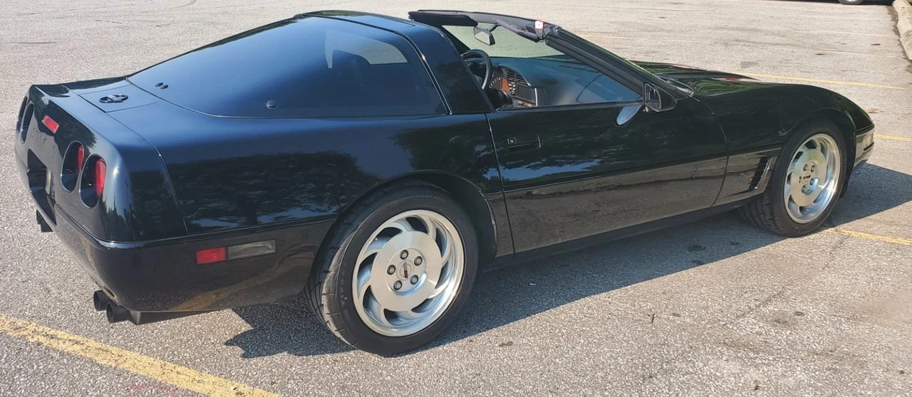 1995 Chevrolet Corvette C4 - Image 17 of 24