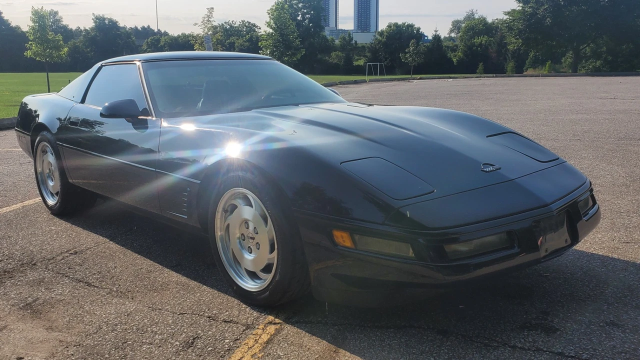 1995 Chevrolet Corvette C4 - Image 7 of 24
