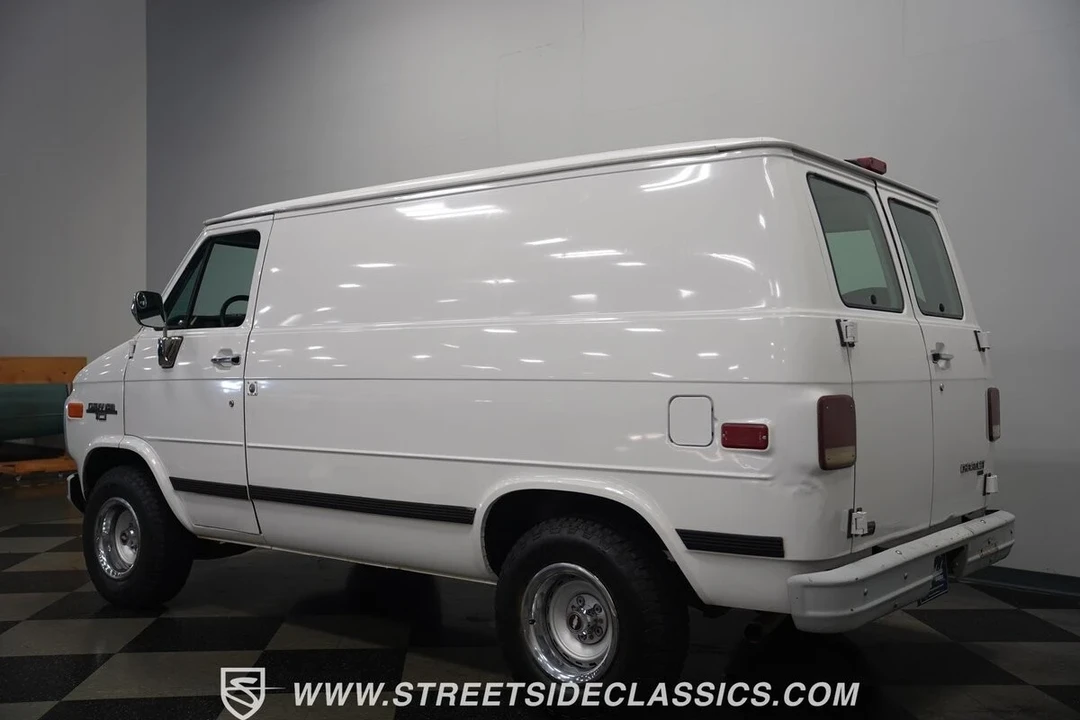 1995 Chevrolet G-Series Van - Image 12 of 12