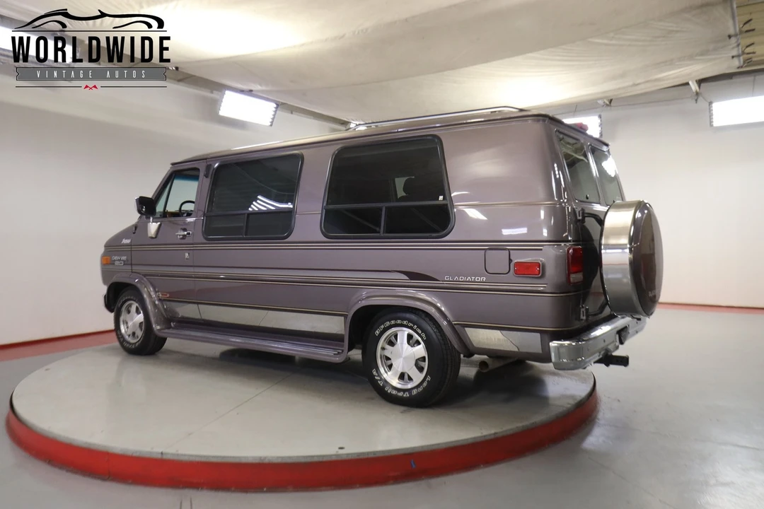 1995 Chevrolet G-Series Van - Image 5 of 12