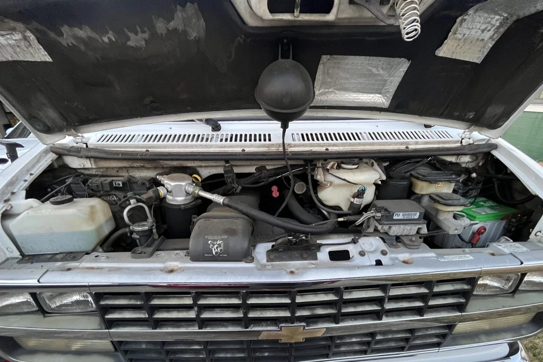1995 Chevrolet G-Series Van - Image 7 of 7