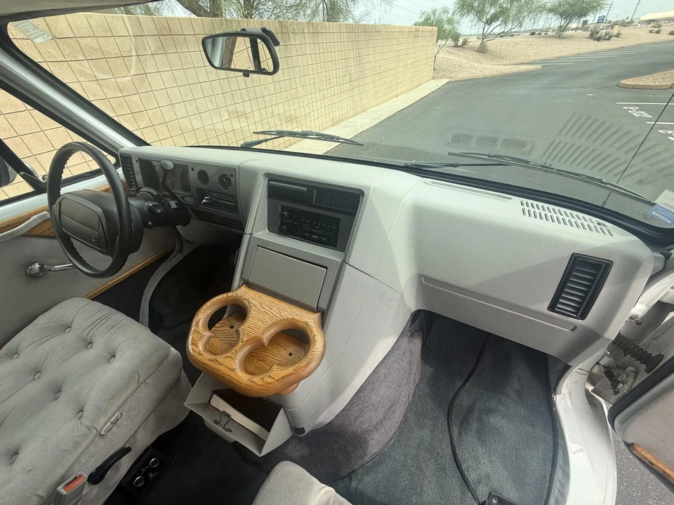 1995 Chevrolet G-Series Van - Image 31 of 31