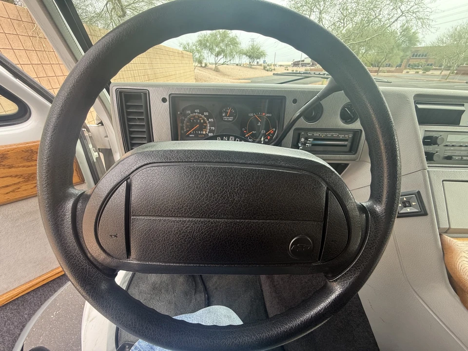 1995 Chevrolet G-Series Van - Image 28 of 31