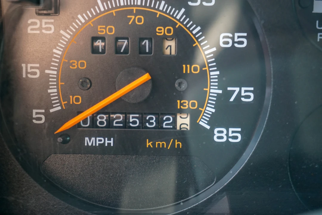 1995 Chevrolet G-Series Van - Image 22 of 31