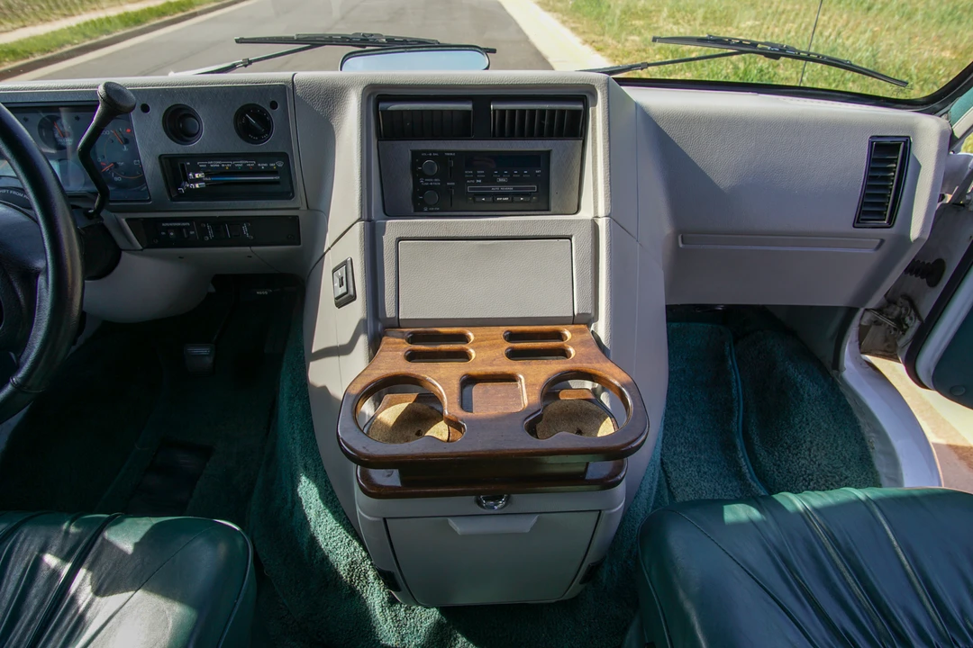 1995 Chevrolet G-Series Van - Image 25 of 31