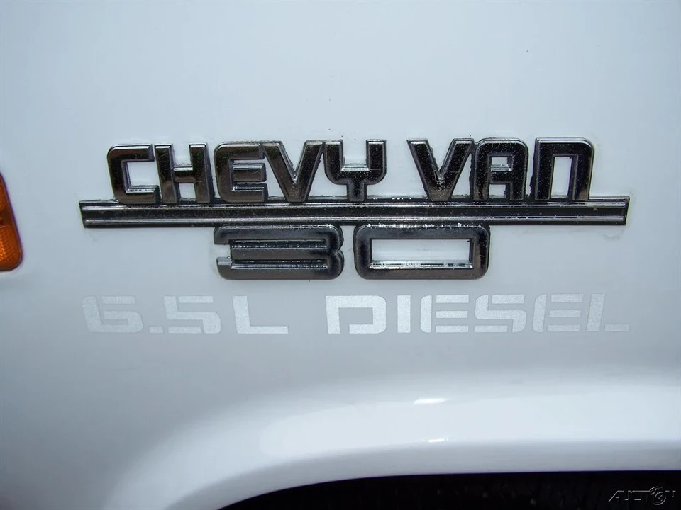 1995 Chevrolet G-Series Van - Image 12 of 21