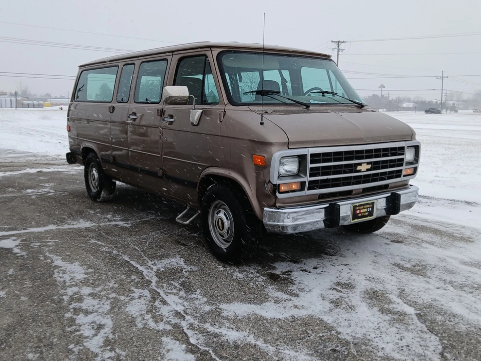 1995 Chevrolet G-Series Van - Image 21 of 21