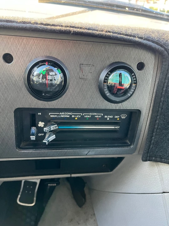 1995 Chevrolet G-Series Van - Image 8 of 17