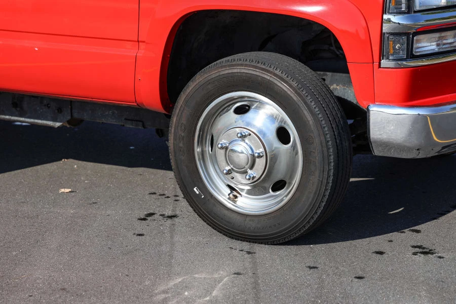 1995 Chevrolet C/K 4th Gen - Image 22 of 31