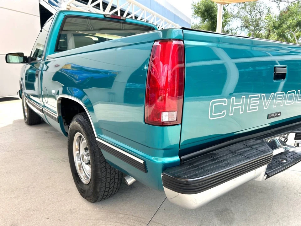 1995 Chevrolet C/K 4th Gen - Image 14 of 21
