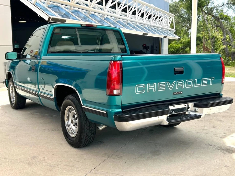 1995 Chevrolet C/K 4th Gen - Image 8 of 21