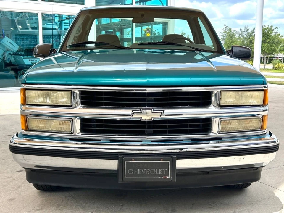 1995 Chevrolet C/K 4th Gen - Image 2 of 21