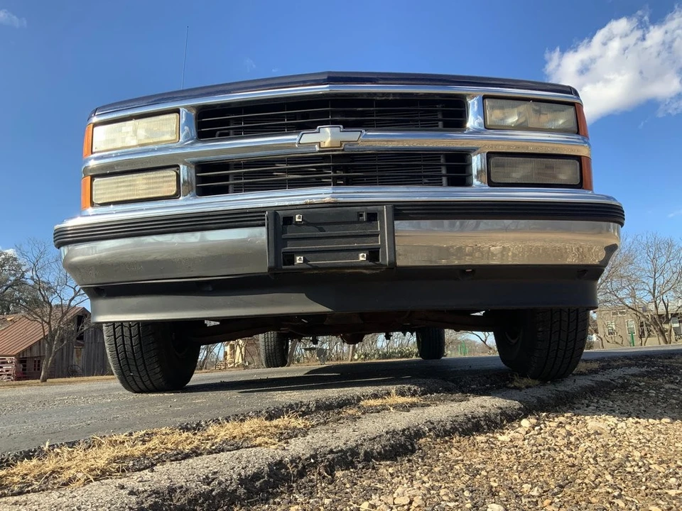 1995 Chevrolet C/K 4th Gen - Image 9 of 10