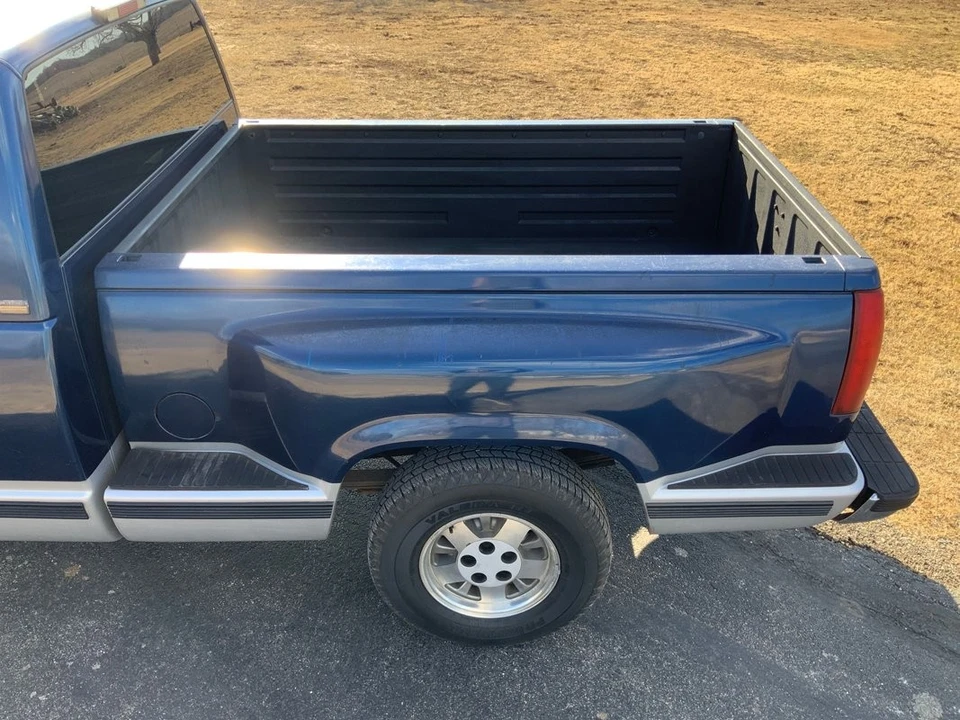 1995 Chevrolet C/K 4th Gen - Image 3 of 10