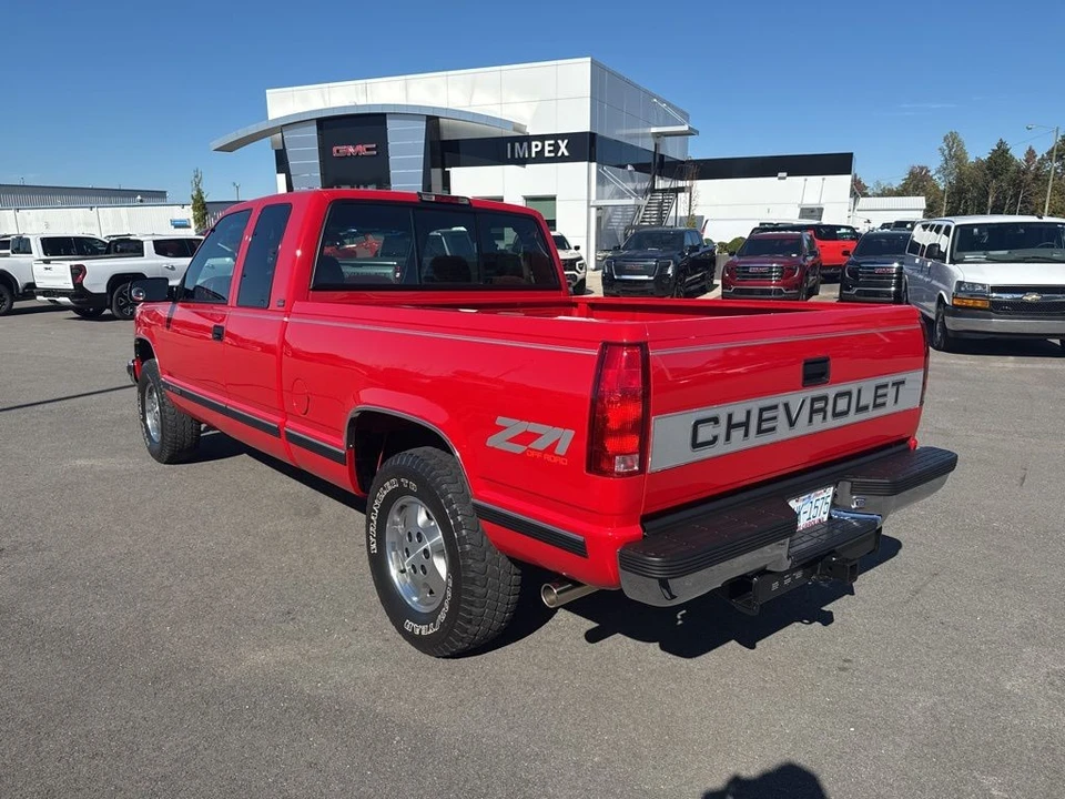 1995 Chevrolet C/K 4th Gen - Image 3 of 21