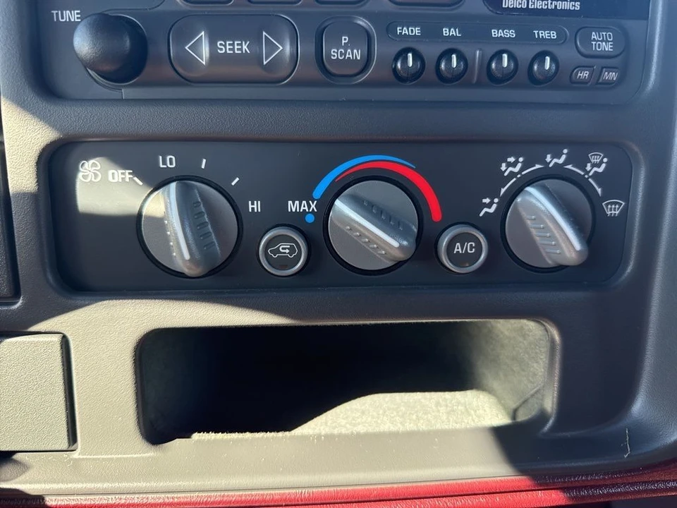 1995 Chevrolet C/K 4th Gen - Image 17 of 21