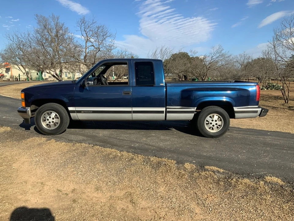 1995 Chevrolet C/K 4th Gen - Image 15 of 31