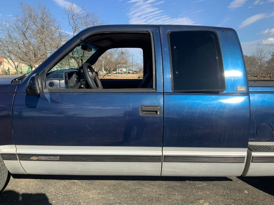 1995 Chevrolet C/K 4th Gen - Image 17 of 31
