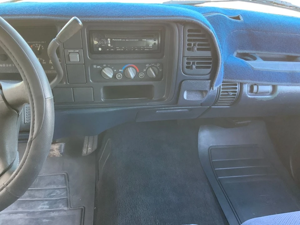 1995 Chevrolet C/K 4th Gen - Image 23 of 31