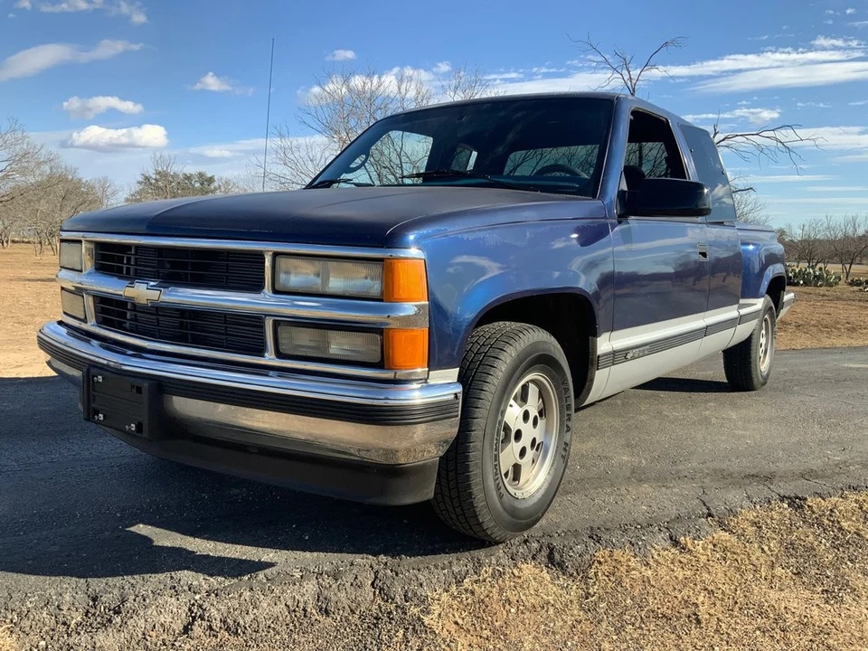1995 Chevrolet C/K 4th Gen - Image 13 of 31