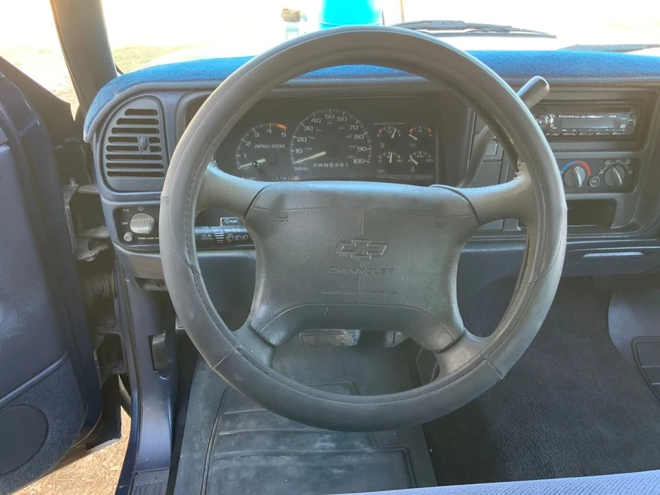 1995 Chevrolet C/K 4th Gen - Image 21 of 31