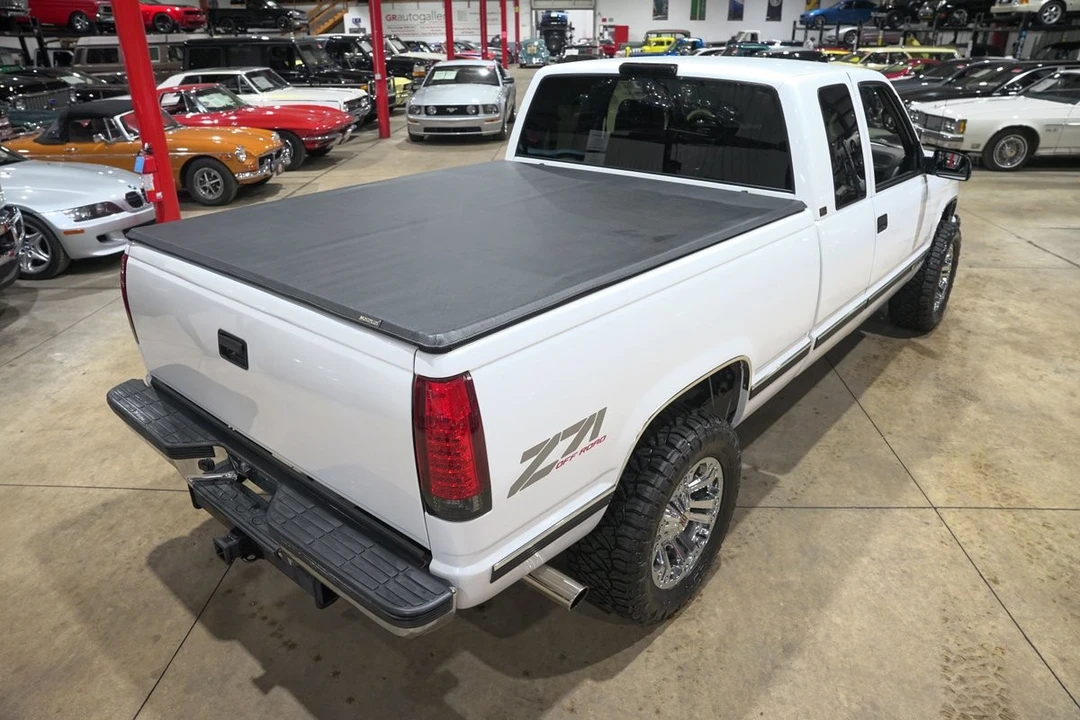 1995 Chevrolet C/K 4th Gen - Image 17 of 31