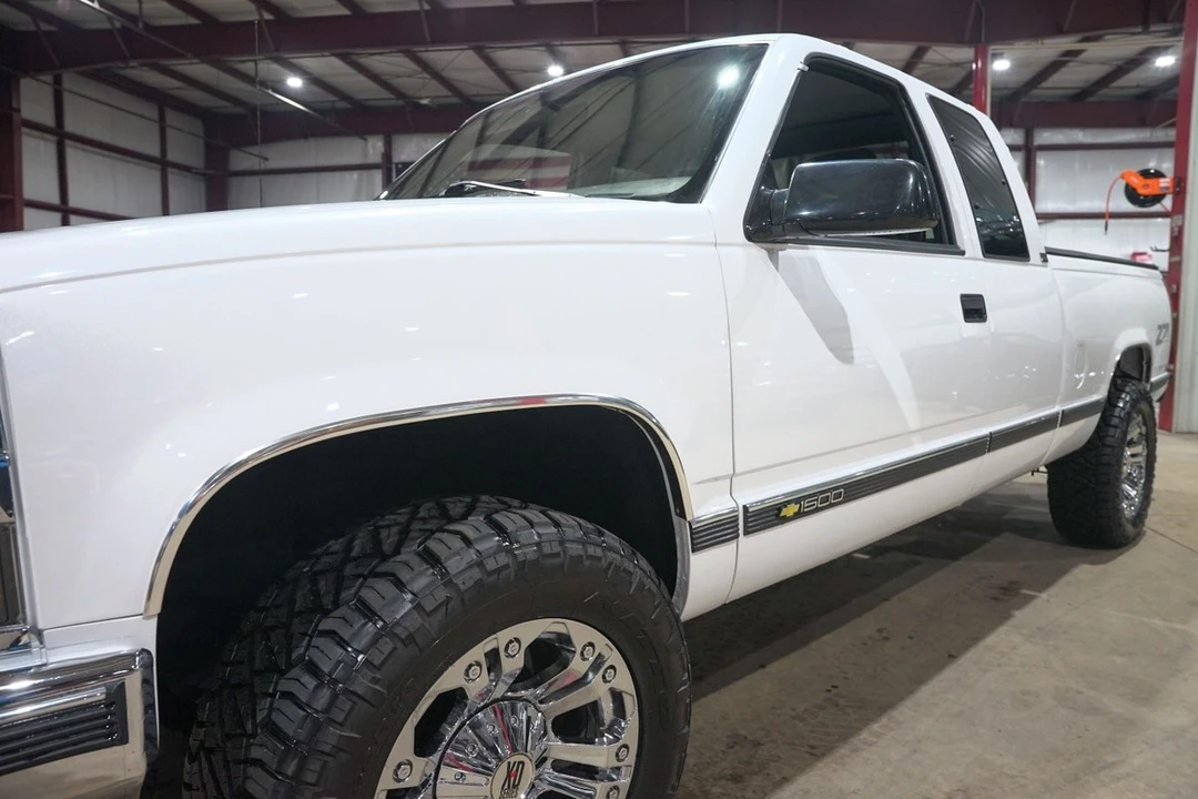 1995 Chevrolet C/K 4th Gen - Image 30 of 31