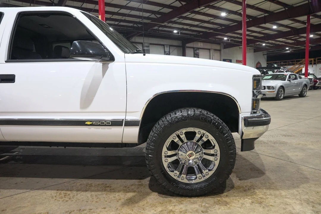 1995 Chevrolet C/K 4th Gen - Image 11 of 31