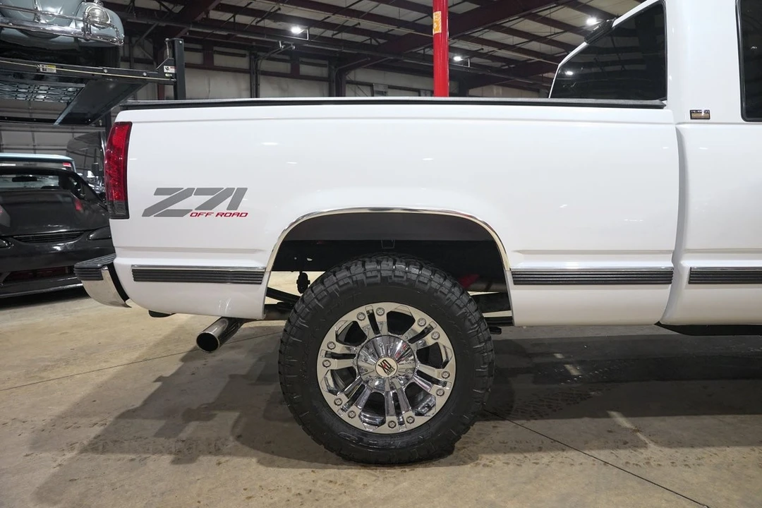 1995 Chevrolet C/K 4th Gen - Image 9 of 10