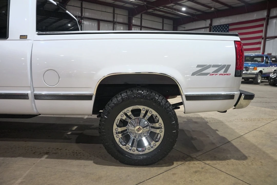 1995 Chevrolet C/K 4th Gen - Image 5 of 31