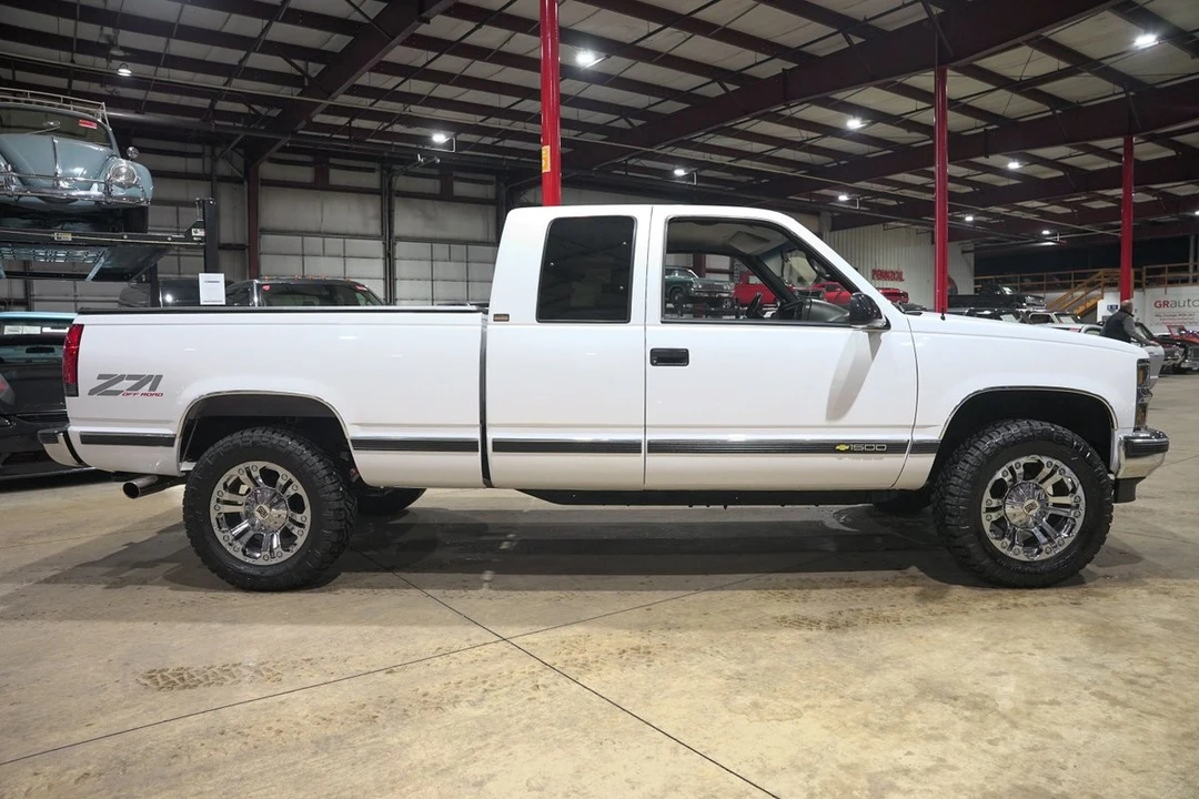 1995 Chevrolet C/K 4th Gen - Image 10 of 31