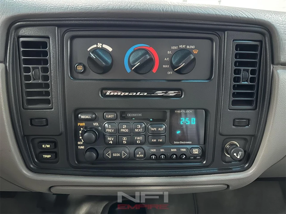 1995 Chevrolet Impala 7th Gen - Image 27 of 31