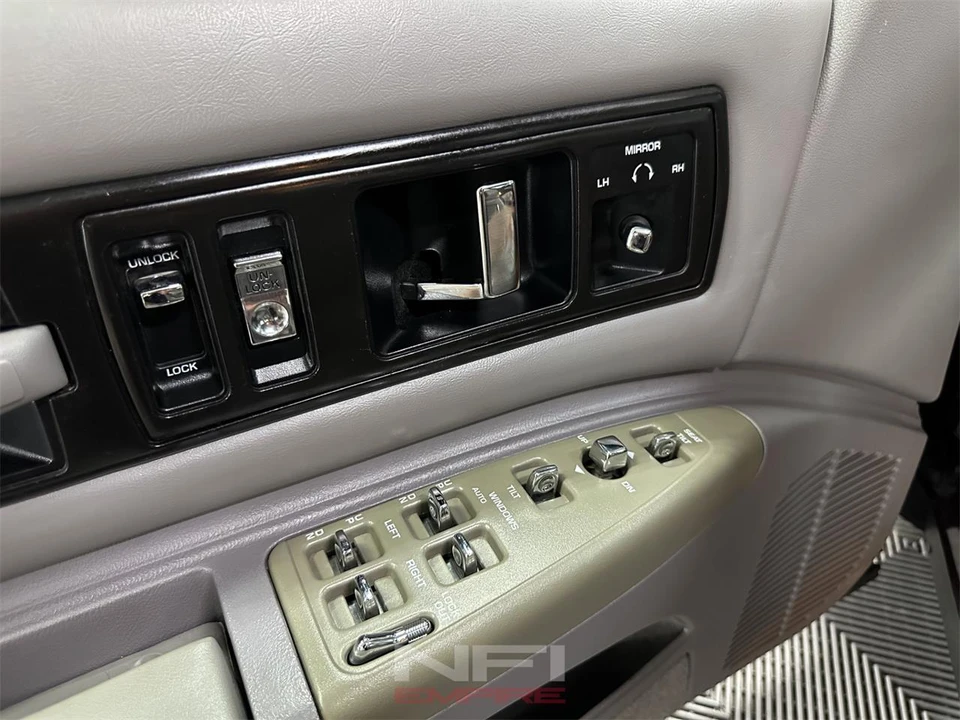 1995 Chevrolet Impala 7th Gen - Image 31 of 31