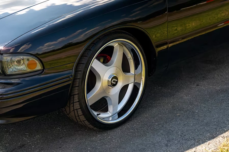 1995 Chevrolet Impala 7th Gen - Image 9 of 28