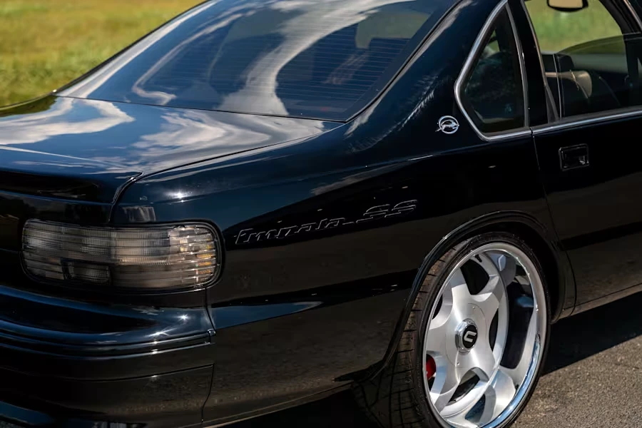 1995 Chevrolet Impala 7th Gen - Image 15 of 28