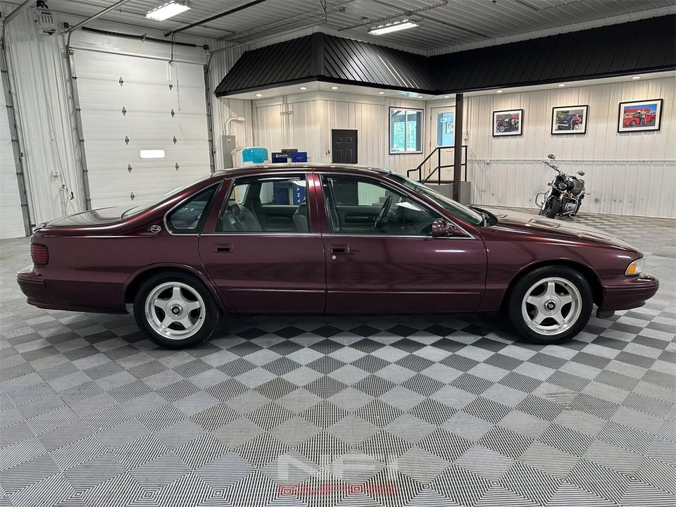 1995 Chevrolet Impala 7th Gen - Image 7 of 31