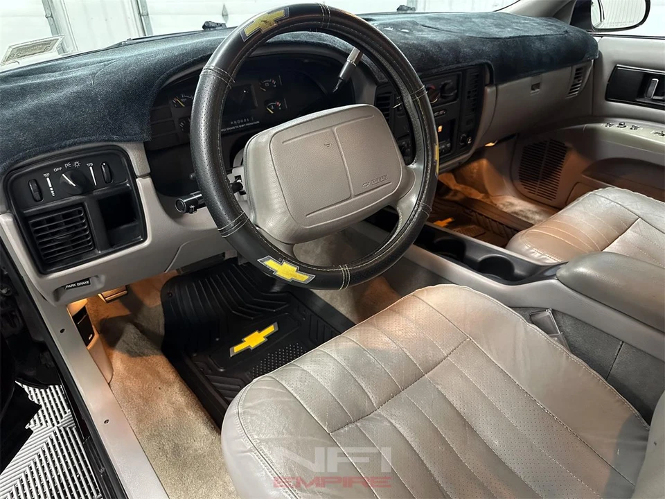 1995 Chevrolet Impala 7th Gen - Image 22 of 31