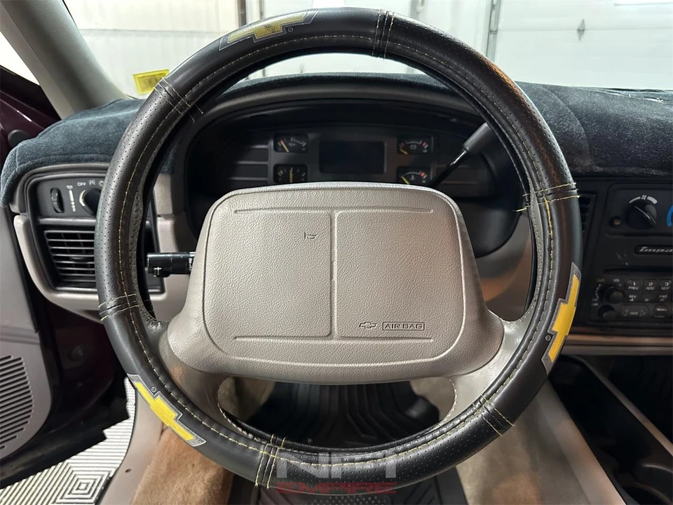 1995 Chevrolet Impala 7th Gen - Image 24 of 31