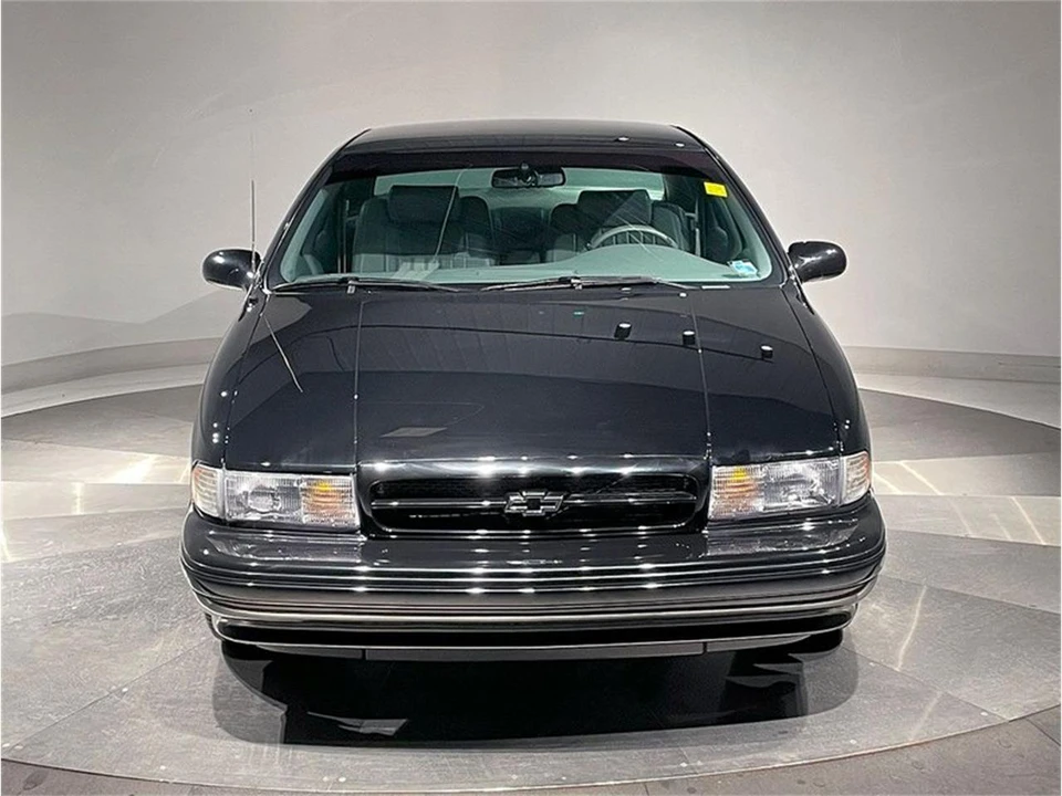 1995 Chevrolet Impala 7th Gen - Image 19 of 31