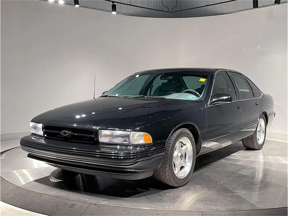 1995 Chevrolet Impala 7th Gen - Image 2 of 31