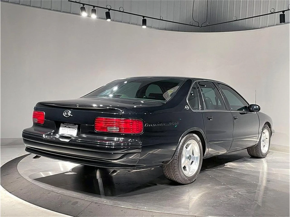 1995 Chevrolet Impala 7th Gen - Image 5 of 31