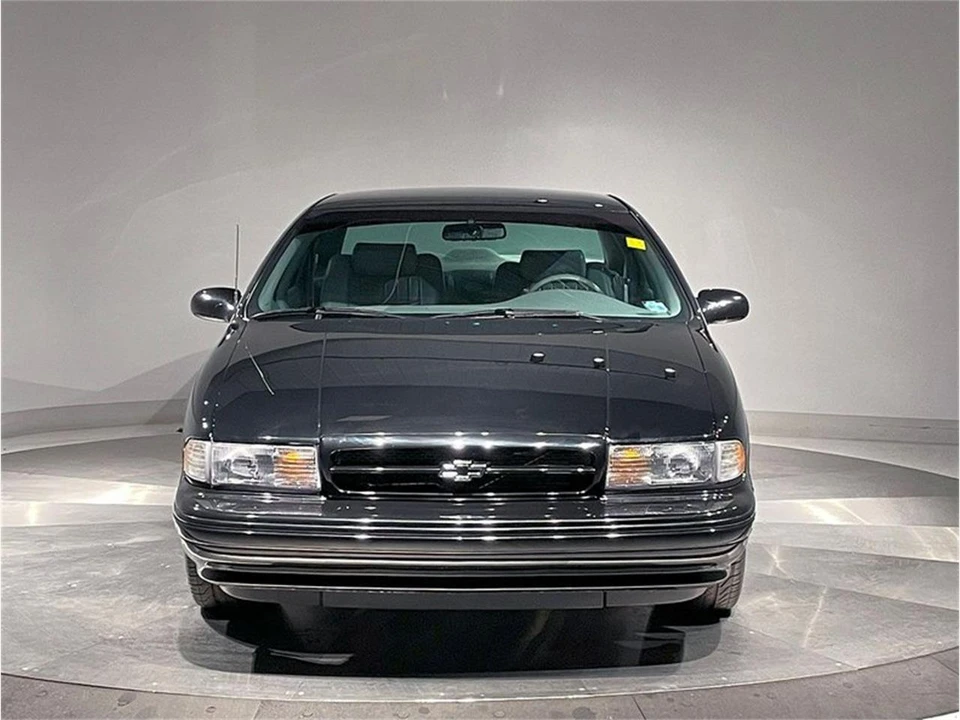 1995 Chevrolet Impala 7th Gen - Image 3 of 31