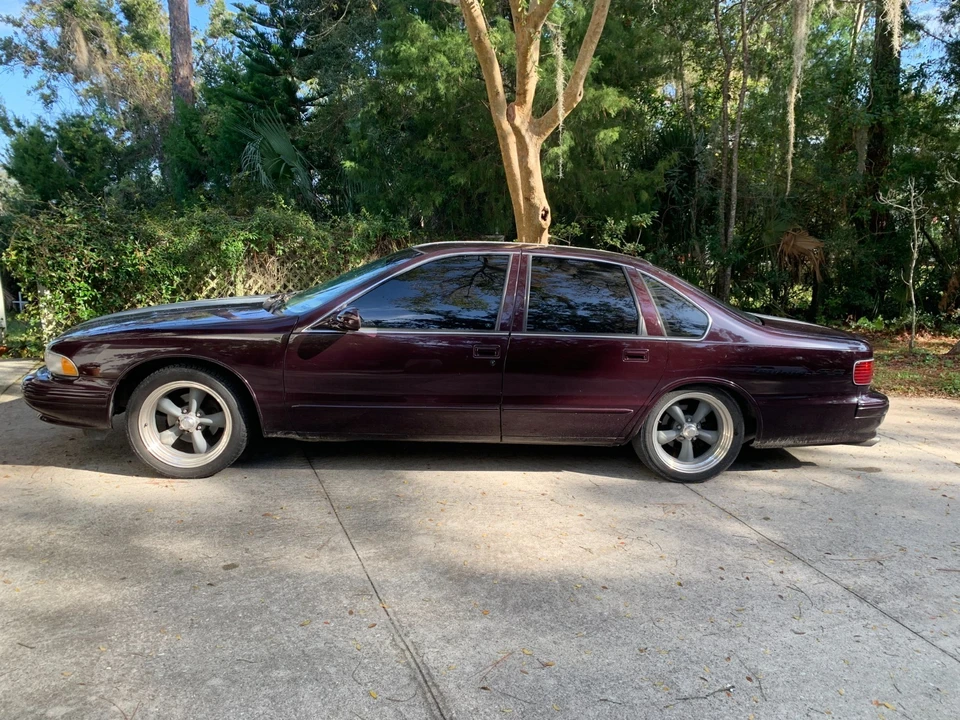 1995 Chevrolet Impala 8th Gen - Image 3 of 19