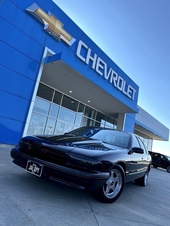 1995 Chevrolet Impala 7th Gen - Image 2 of 5