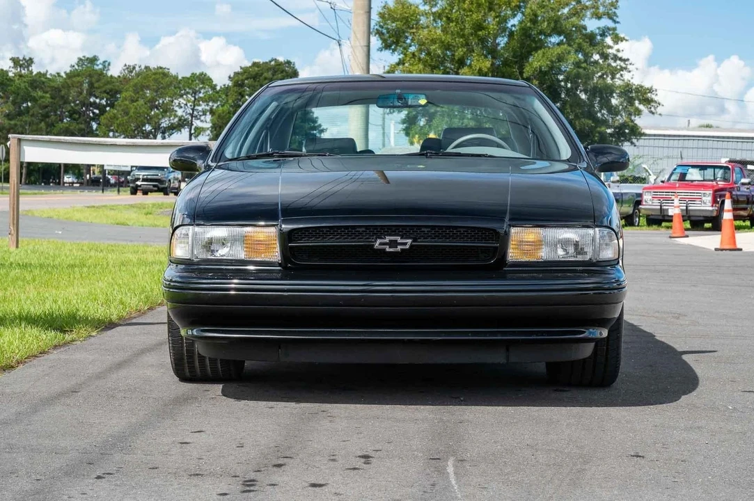 1995 Chevrolet Impala 8th Gen - Image 10 of 21