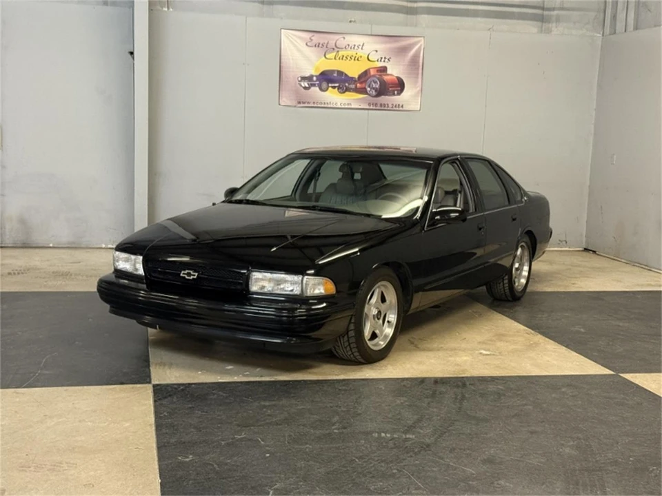 1995 Chevrolet Impala 7th Gen - Image 8 of 31