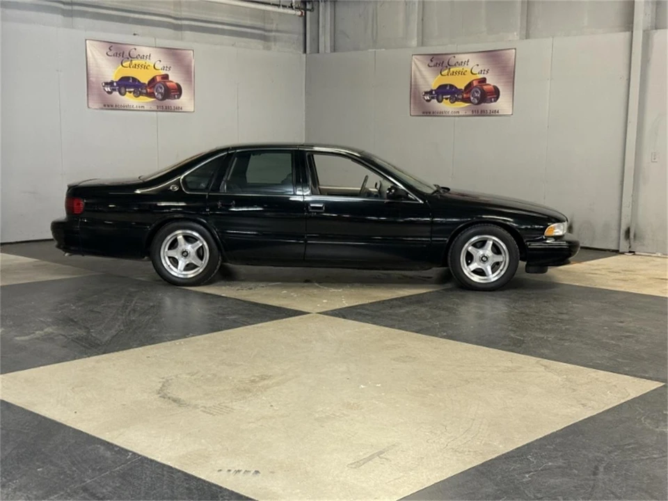 1995 Chevrolet Impala 7th Gen - Image 18 of 31
