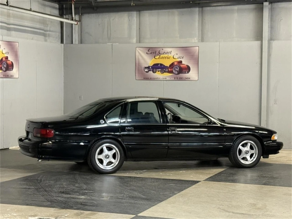 1995 Chevrolet Impala 7th Gen - Image 23 of 31