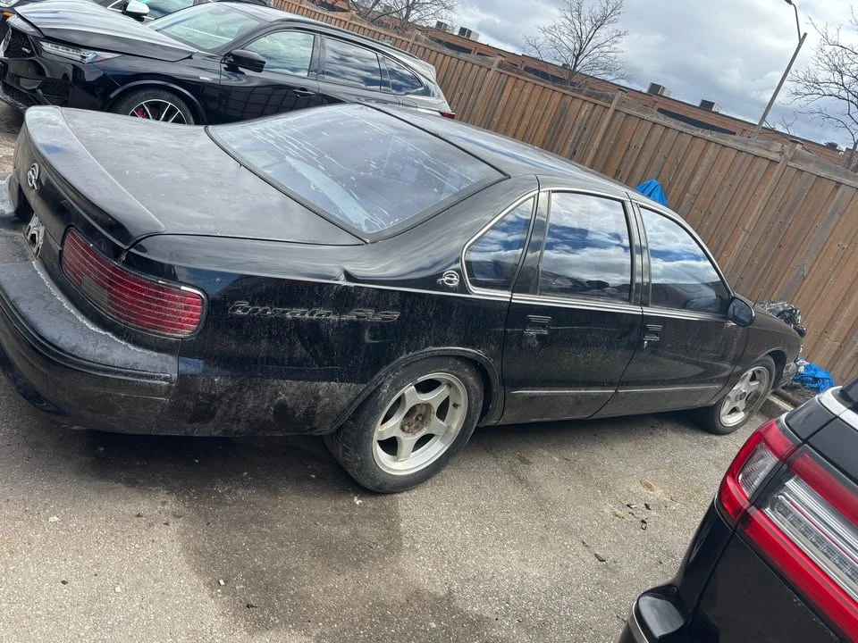 1995 Chevrolet SS - Image 2 of 7
